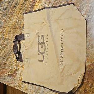 UGG Lightweight reusable shopping bag tote